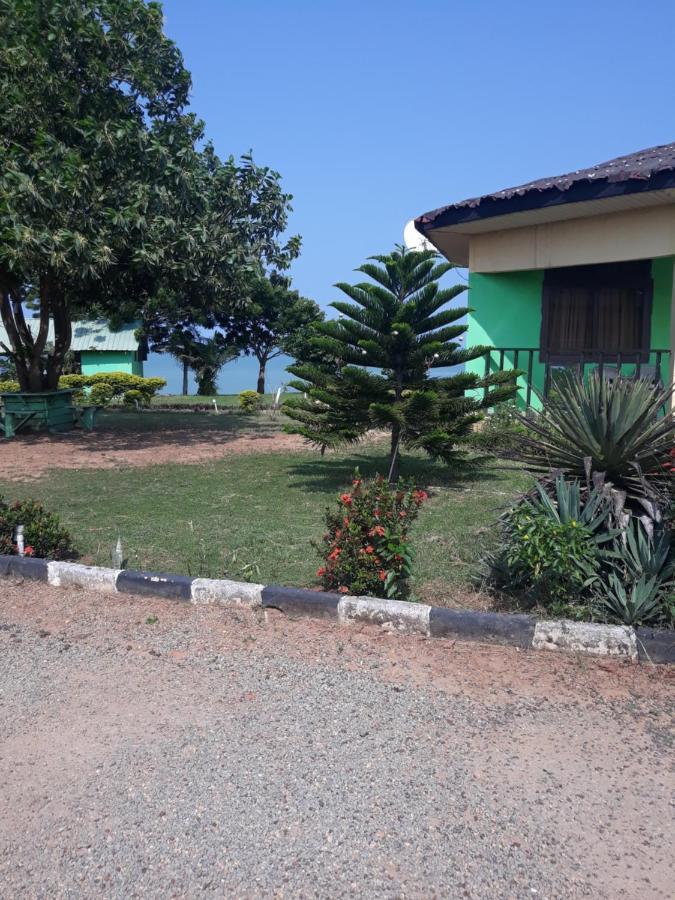 Abuesi Beach Resort Sekondi-Takoradi Exteriér fotografie