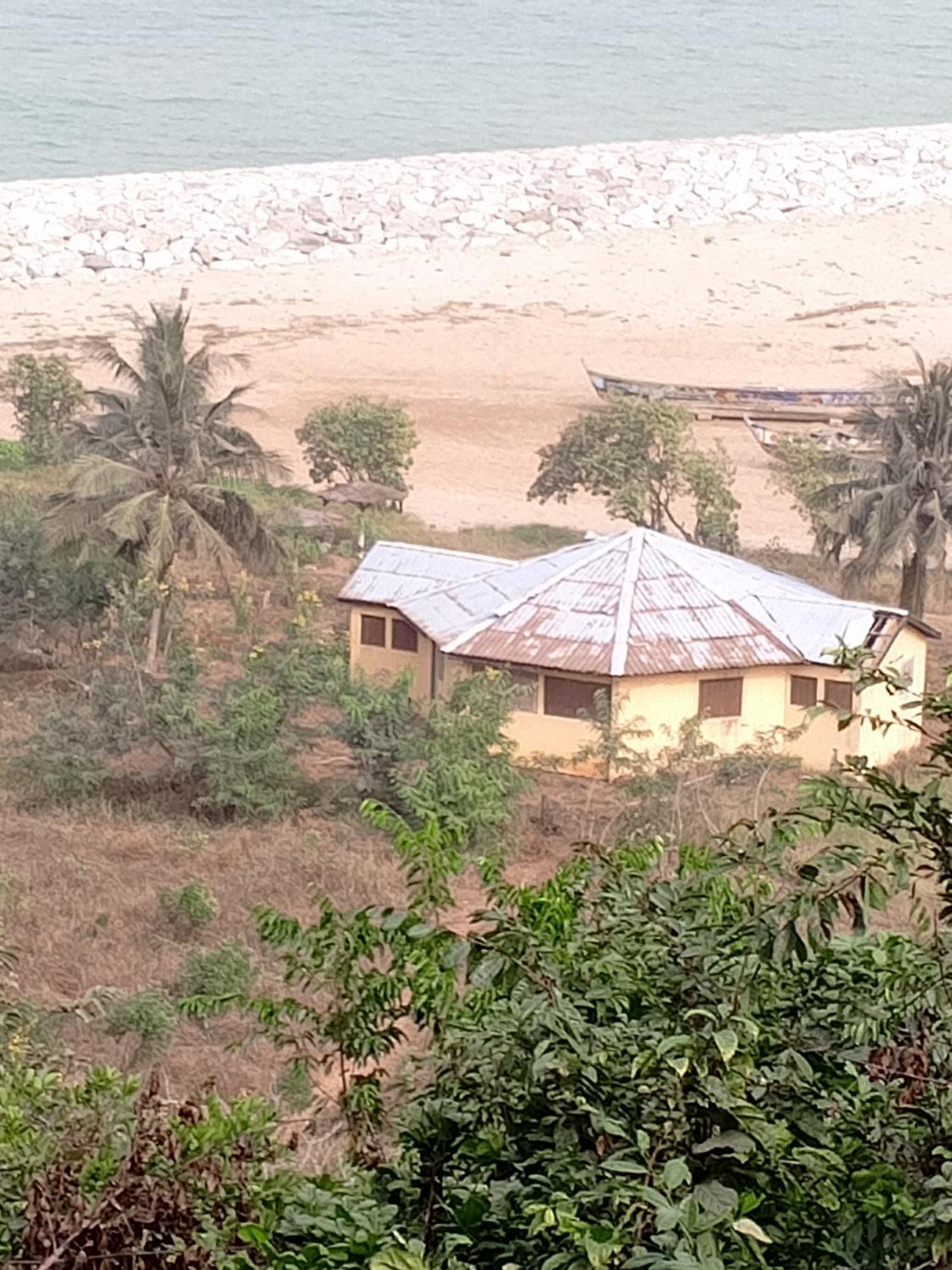 Abuesi Beach Resort Sekondi-Takoradi Exteriér fotografie