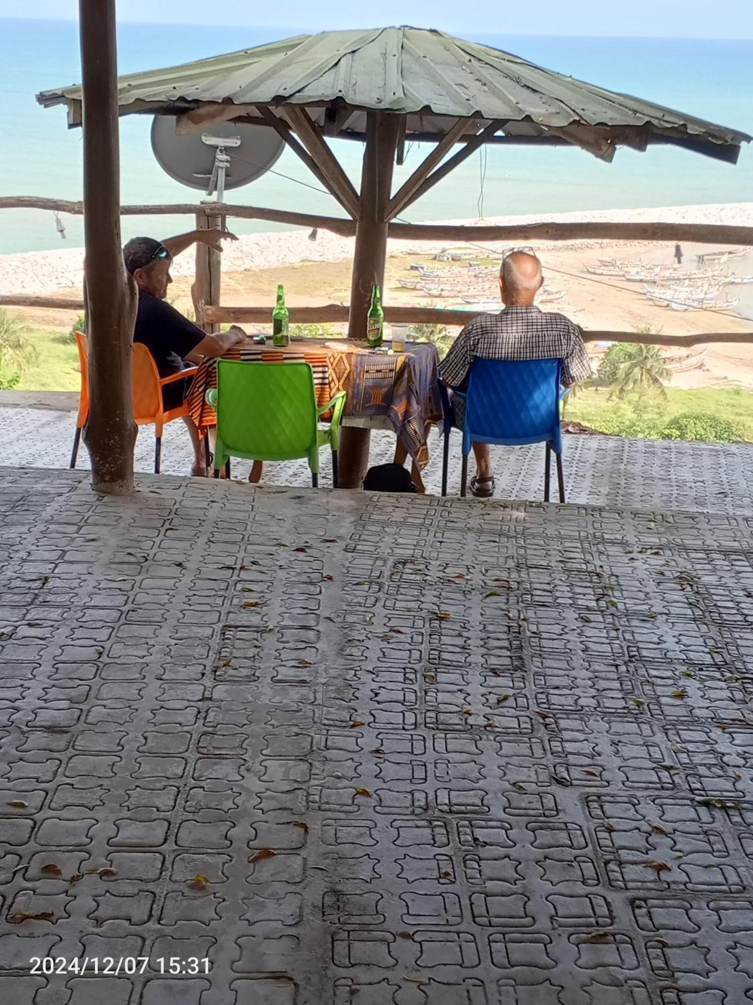 Abuesi Beach Resort Sekondi-Takoradi Exteriér fotografie